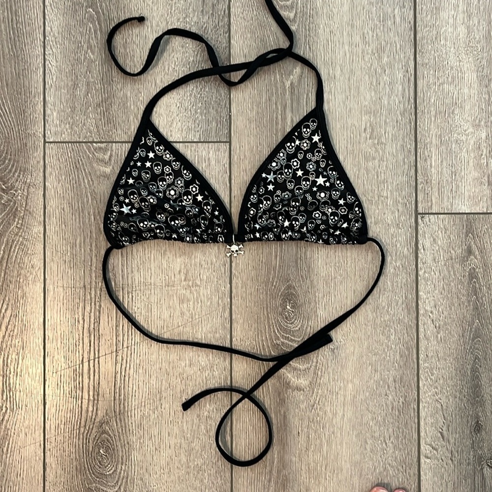 725 originals y2K Black Skull and Star Bikini Top large